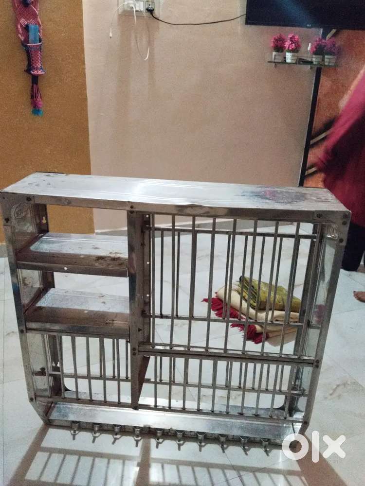 स्टील का पिंजरा