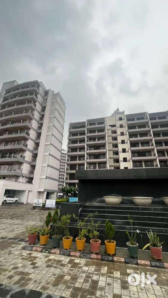 Sale of 2 bedrooms flat at cosmos express 99