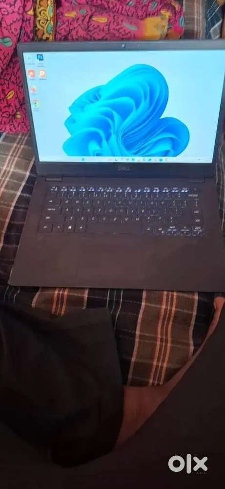 Dell laptop At Very low cost
