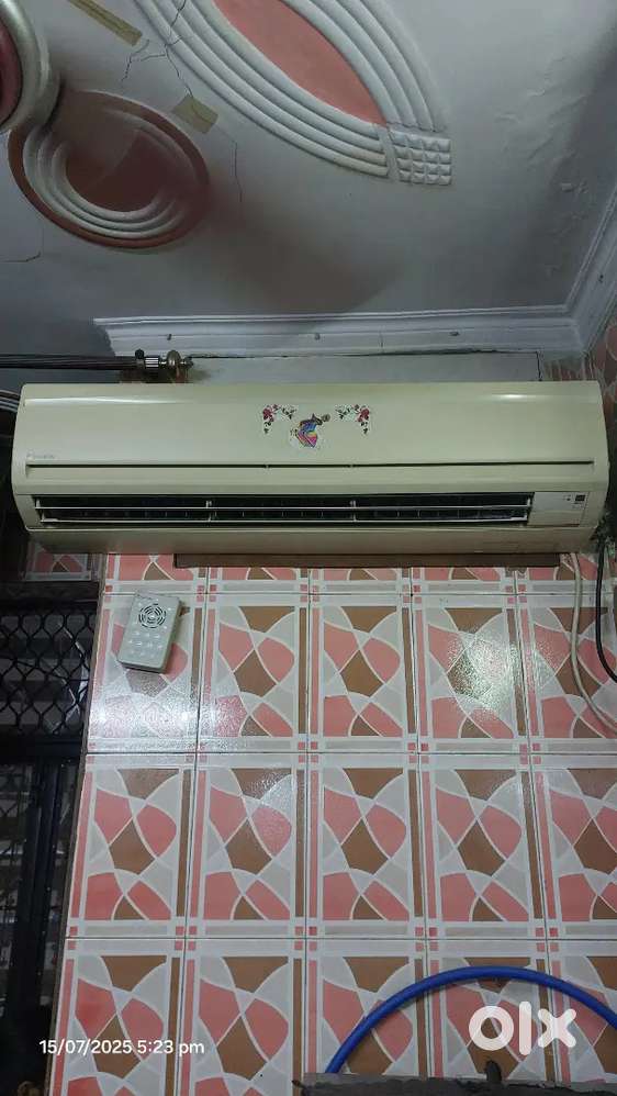 DAIKIN MADE IN THAILAND