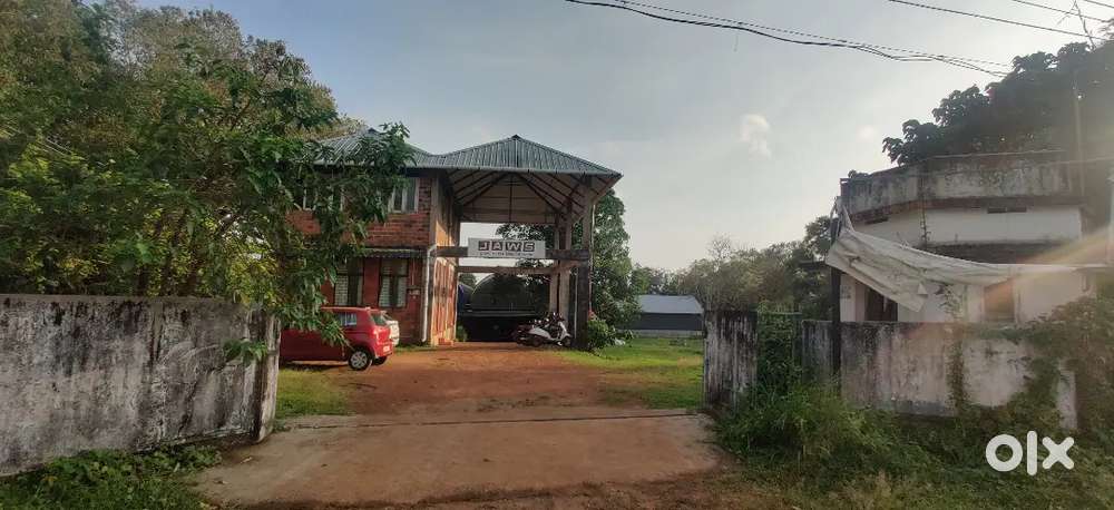 Factory / Godown For  Rent Near Thrissur Town