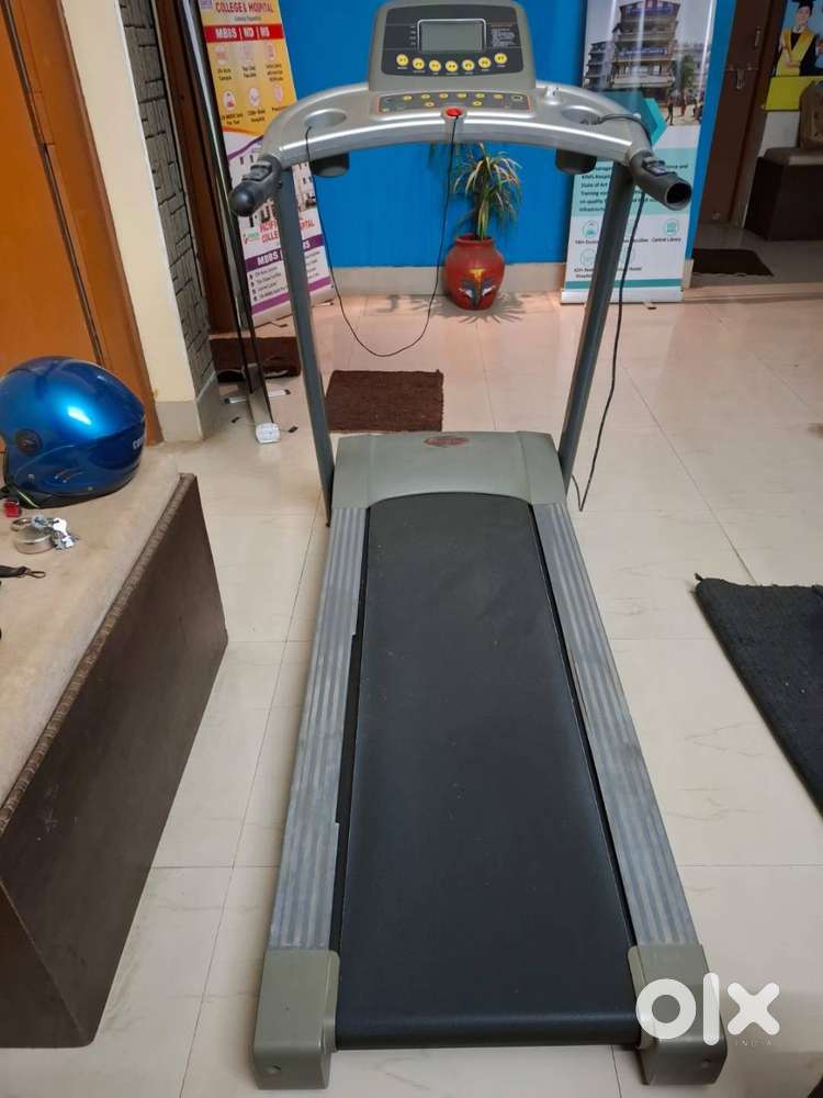 Treadmill for selling