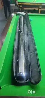 Scnooker billiards cue