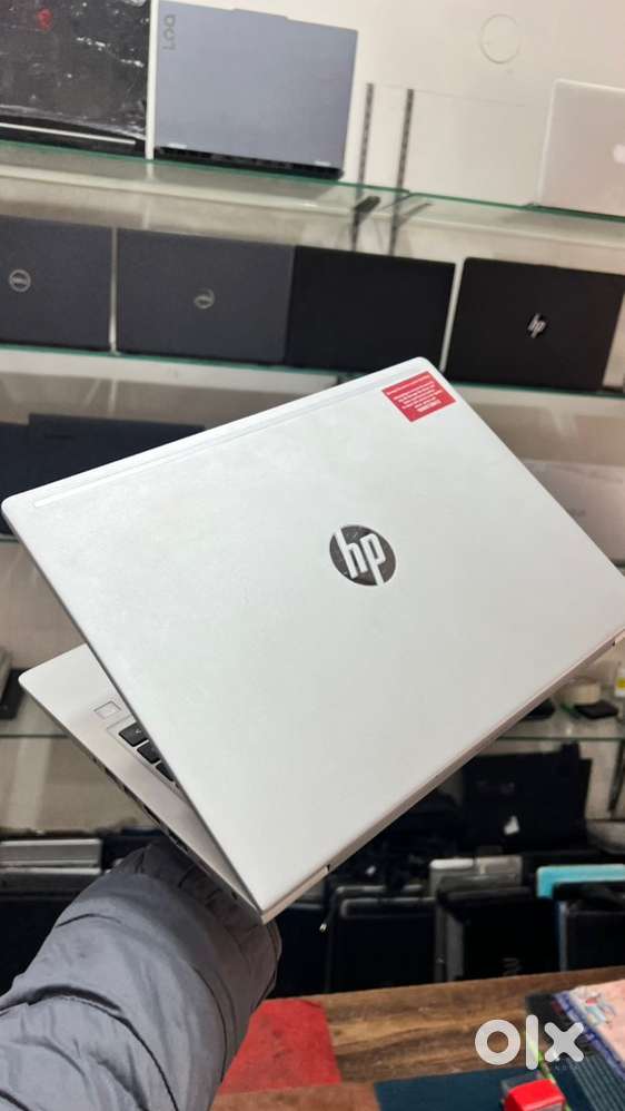Hp intel 10th generation matel body laptop 8/256 new condition