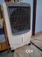 Cooler with honey comb padding