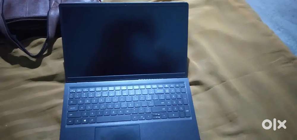 Urgent sell my dell leptop i3 generation,