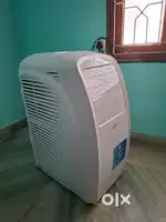 1.5  Ton Croma Portable AC