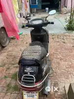 Mahindra scooty