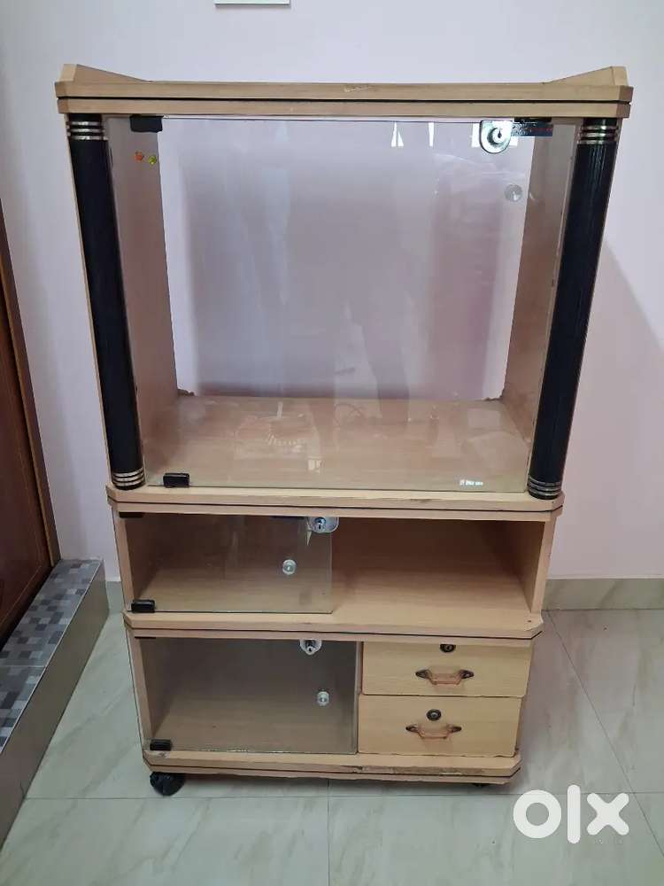 TV showcase