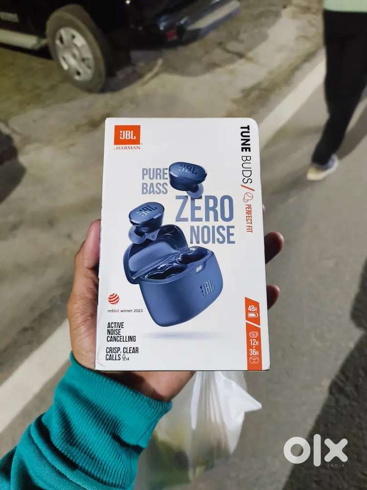 JBL TUNE BASS EARBUDS