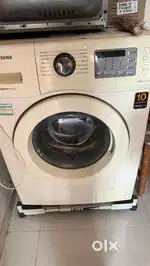 Front load 5.5kg Fully Auto Washing Machine