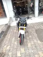 YAMAHA MT - 15