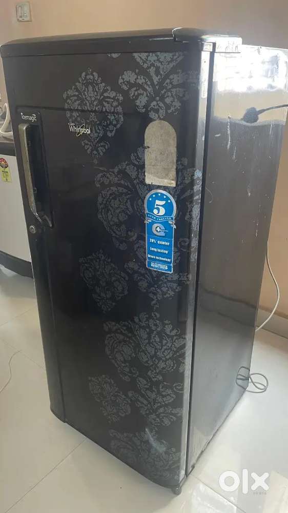 Whirlpool Refrigerator Single door