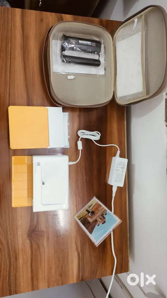 Kodak Portable Printer with accessories