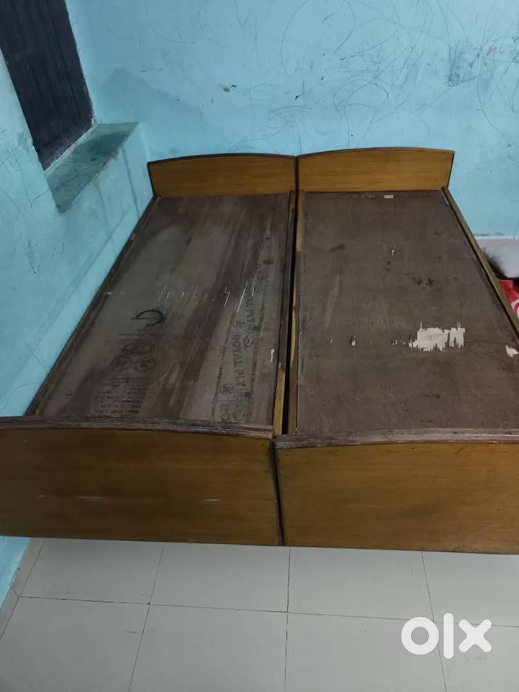 Two beds of home made sag nu lakda