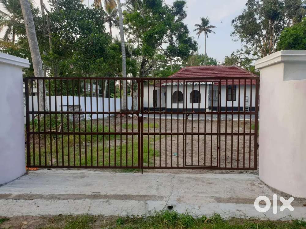 Land + House for sale in Ambalaphuzha