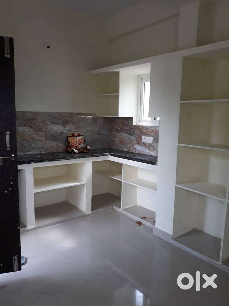 Single room with kitchen rent at kompally for family