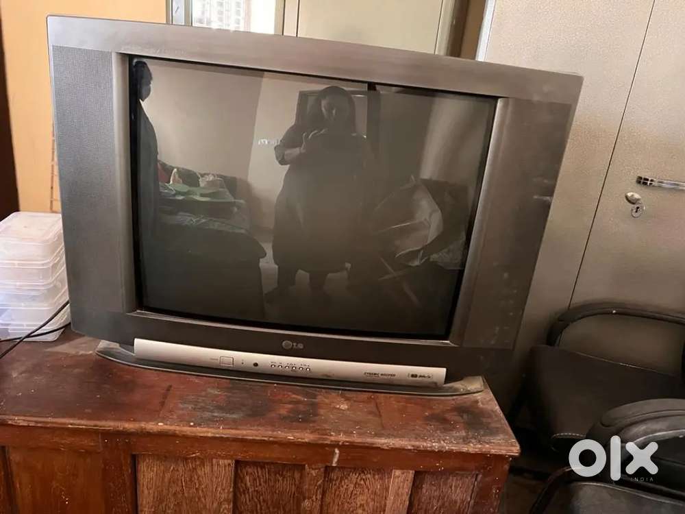 LG colour tv