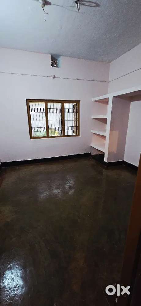 One PG, only for girls