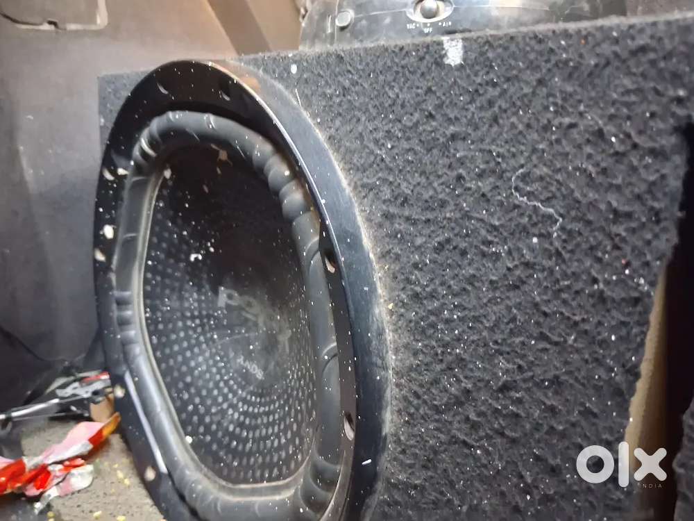 Car base and amp