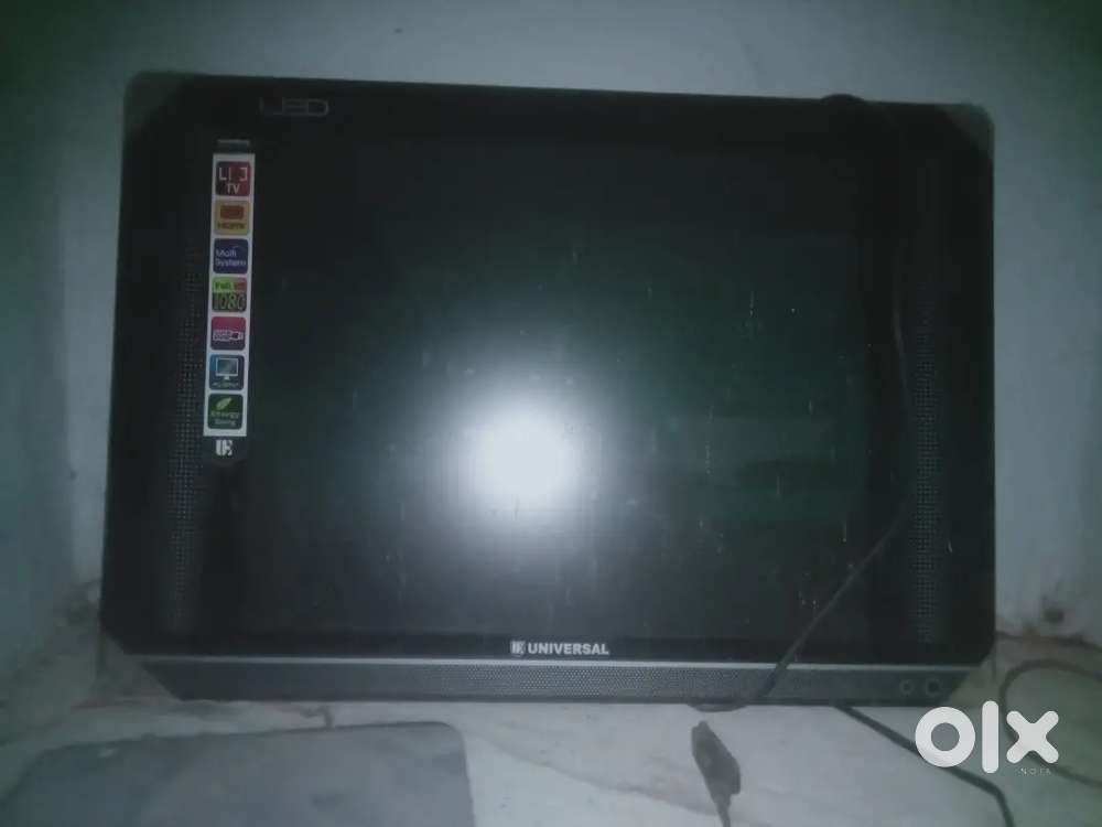Universal led tv cpu kanect ho jati ha koi kharabi nahi h