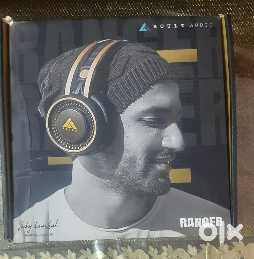 Boult Audio Ranger headphones
