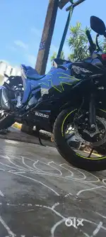 Suzuki Gixxer sf