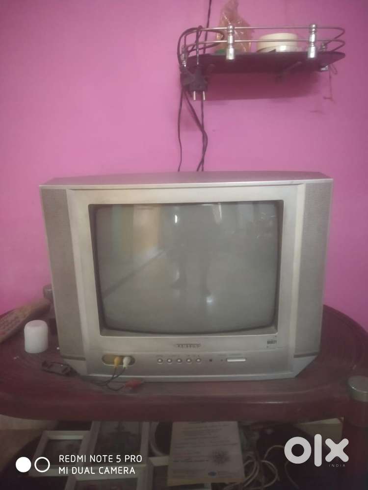 Samsung TV, 21 Inches