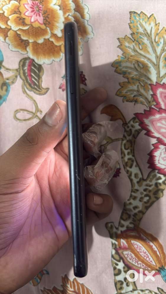 No sim slot and small ink stopped