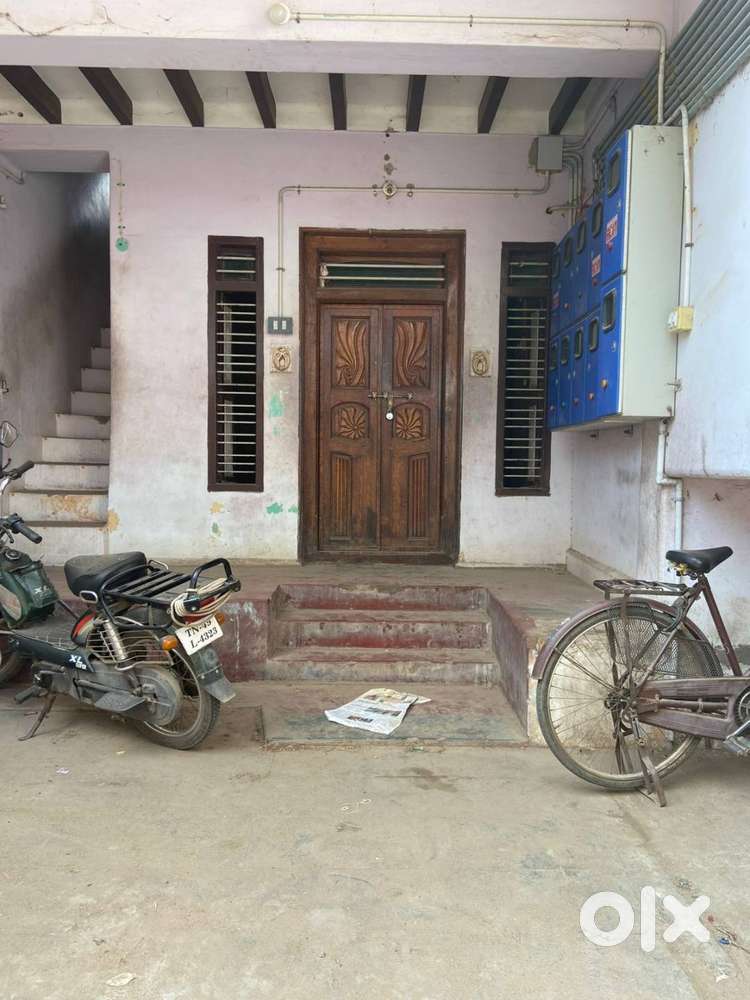 One bedroom house for rent in karanthai, thanjavur