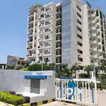 4 BHK FLAT for RENT