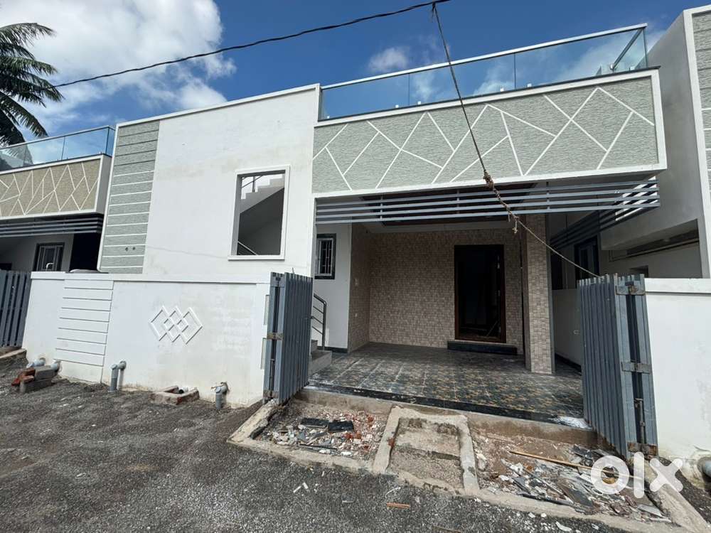 Beutiful east facing house for sale in very near to sarpavaram junctio