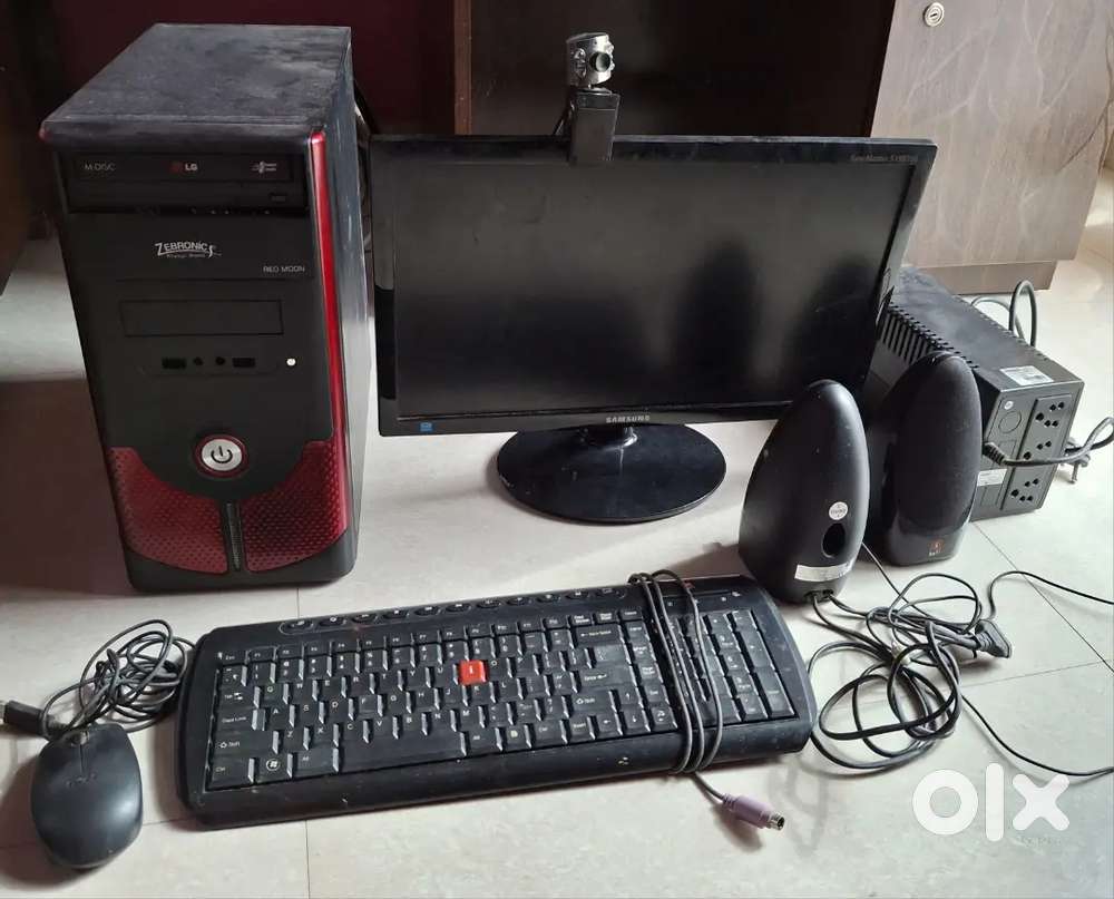 Full desktop combo-includes all accessories