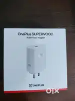 OnePlus supervooc power adaptor