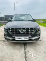Hyundai Venue 2021 Diesel Well Maintained