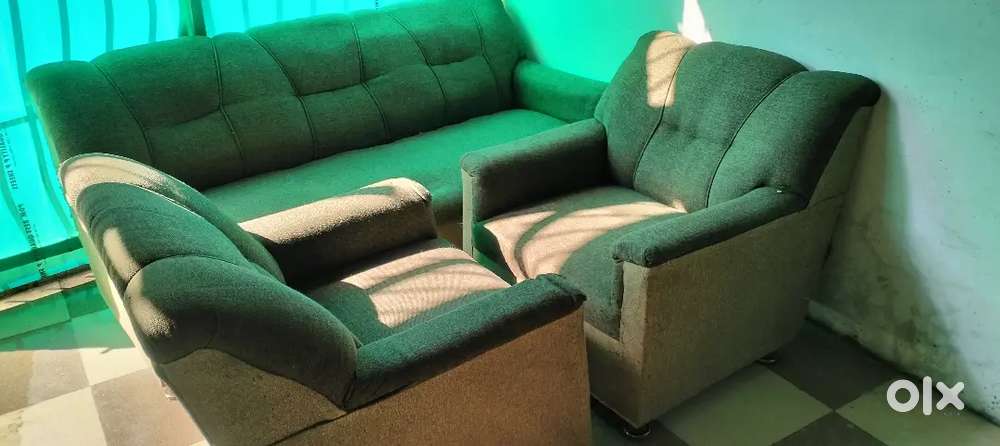 Well and good condition sofa for sale