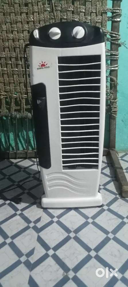 Surya gold tower fan