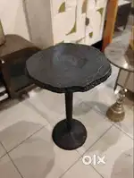 Elegant Black Pedestal Side Table