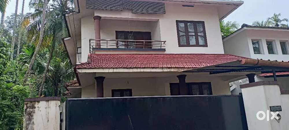 KOZHIKODE NADAKKAV BILATHIKULEM HOUSE FOR RENT