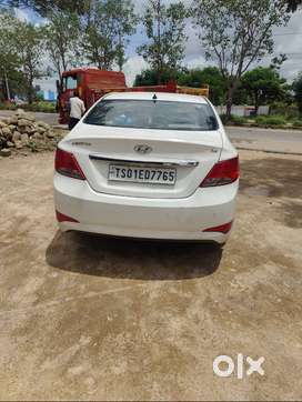 Hyundai Fluidic Verna 2015