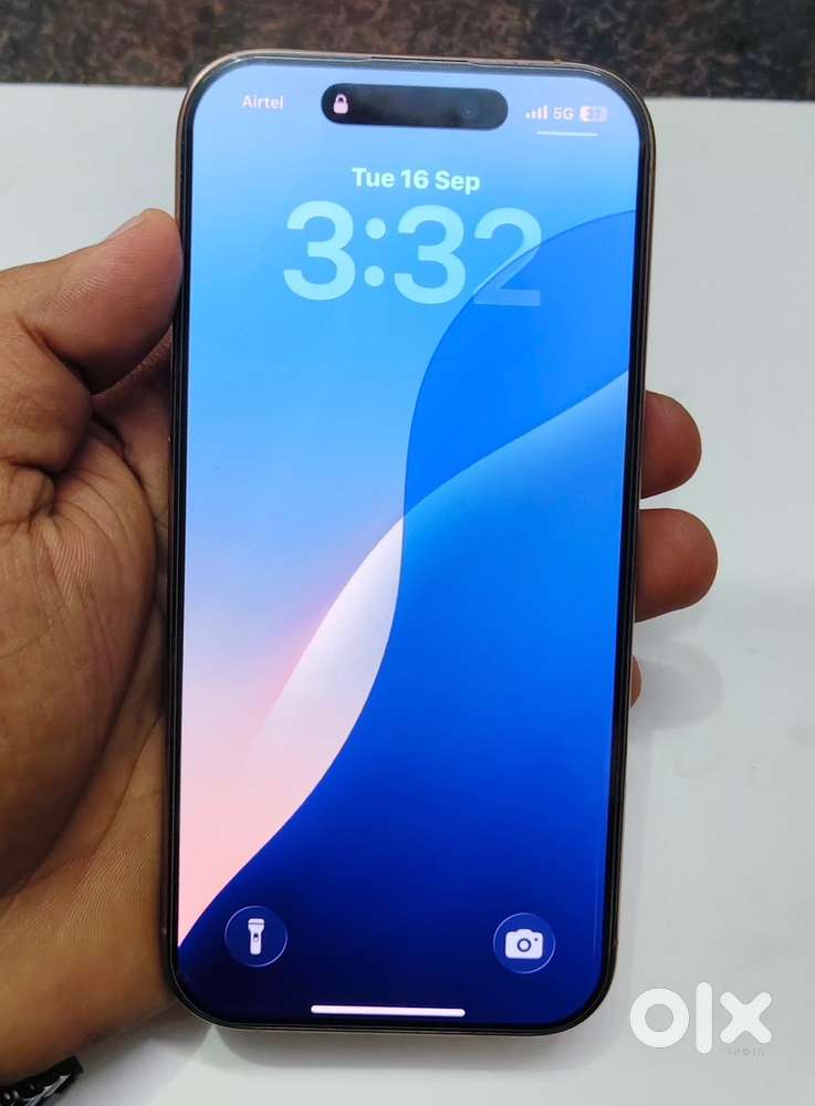 I phone 16 pro  256gb hai   Battery health 97 hai 8 month old hai