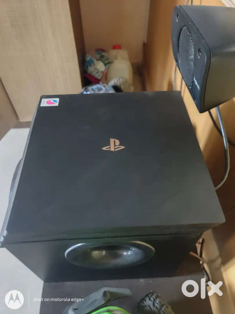 PS4 PRO IN FLAWLESS ,SINGLE CONTROLLER,1 GAME