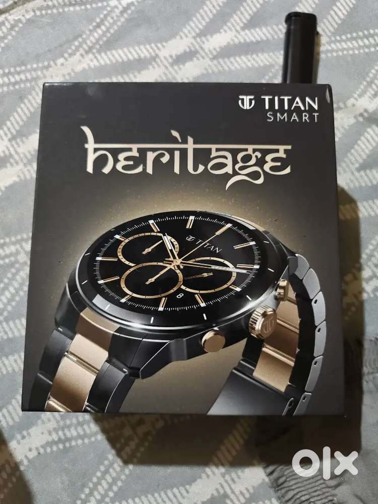 Titan smart watch