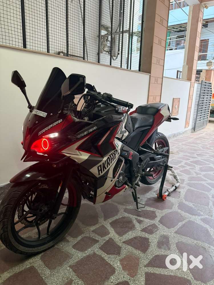 Bajaj pulsar rs200 abs 2017