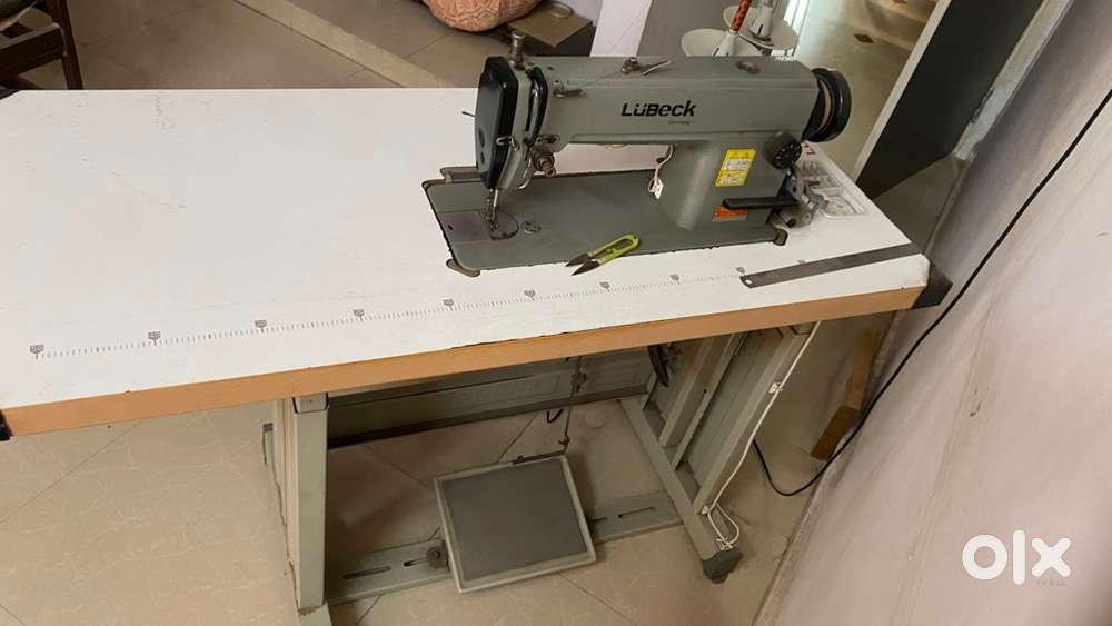 Industrial Sewing machine