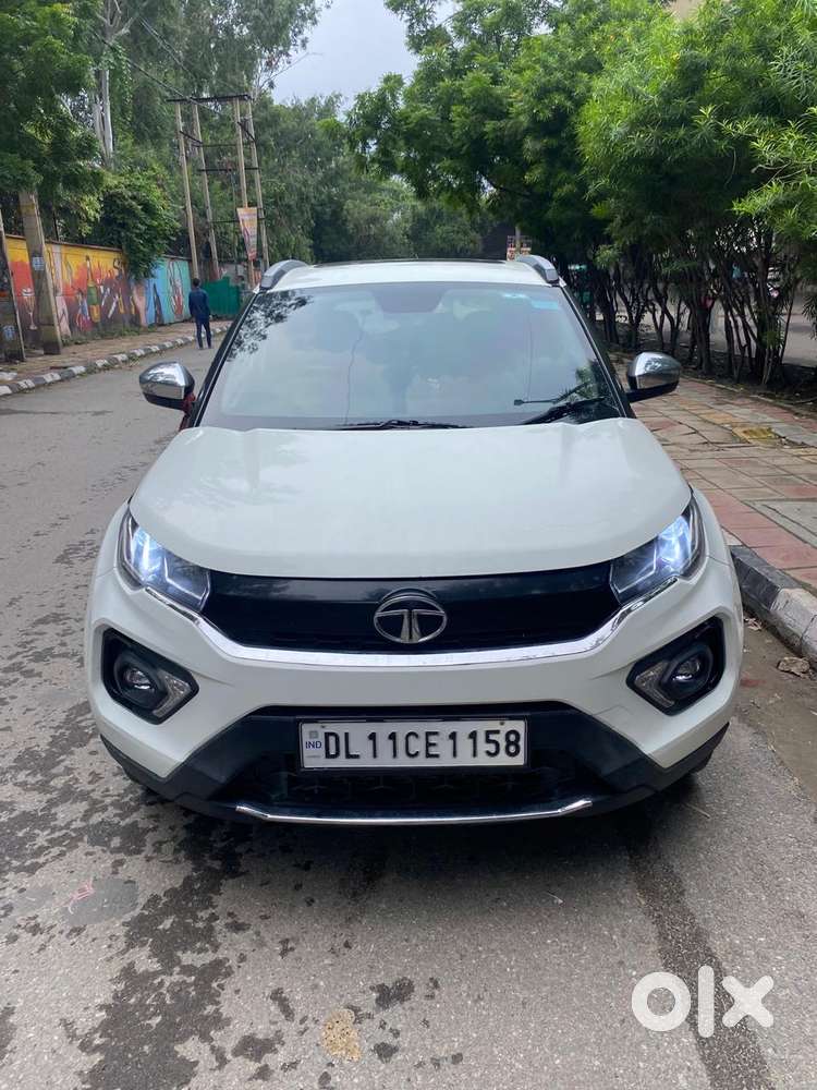 Tata Nexon 1.2 Revotron XZA Plus, 2023, Petrol