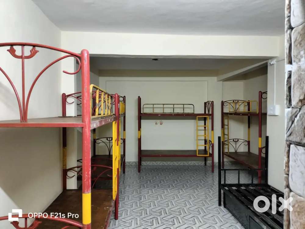 PG ROOM (only for boys)
