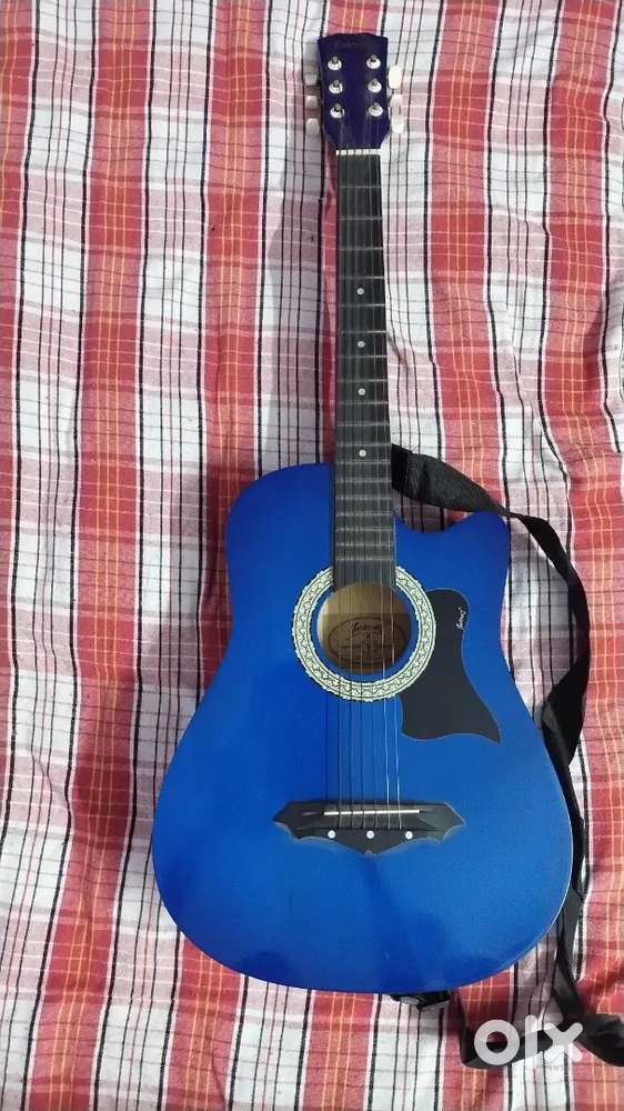 Guitar very less use with bag set