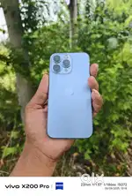 I phone 13 pro (256) battery 79  or xs