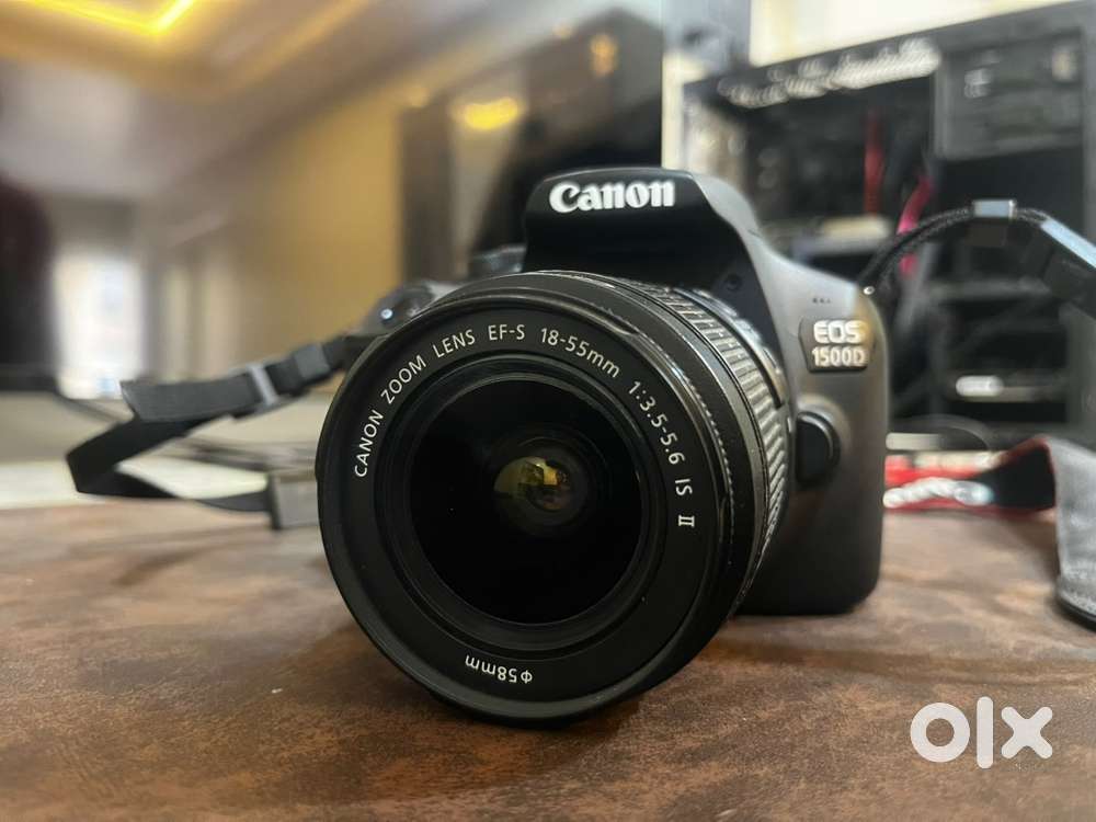 Canon EOS 1500D
